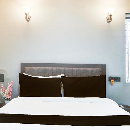 פונה Hotel O The Highstreet Hometel מראה חיצוני תמונה