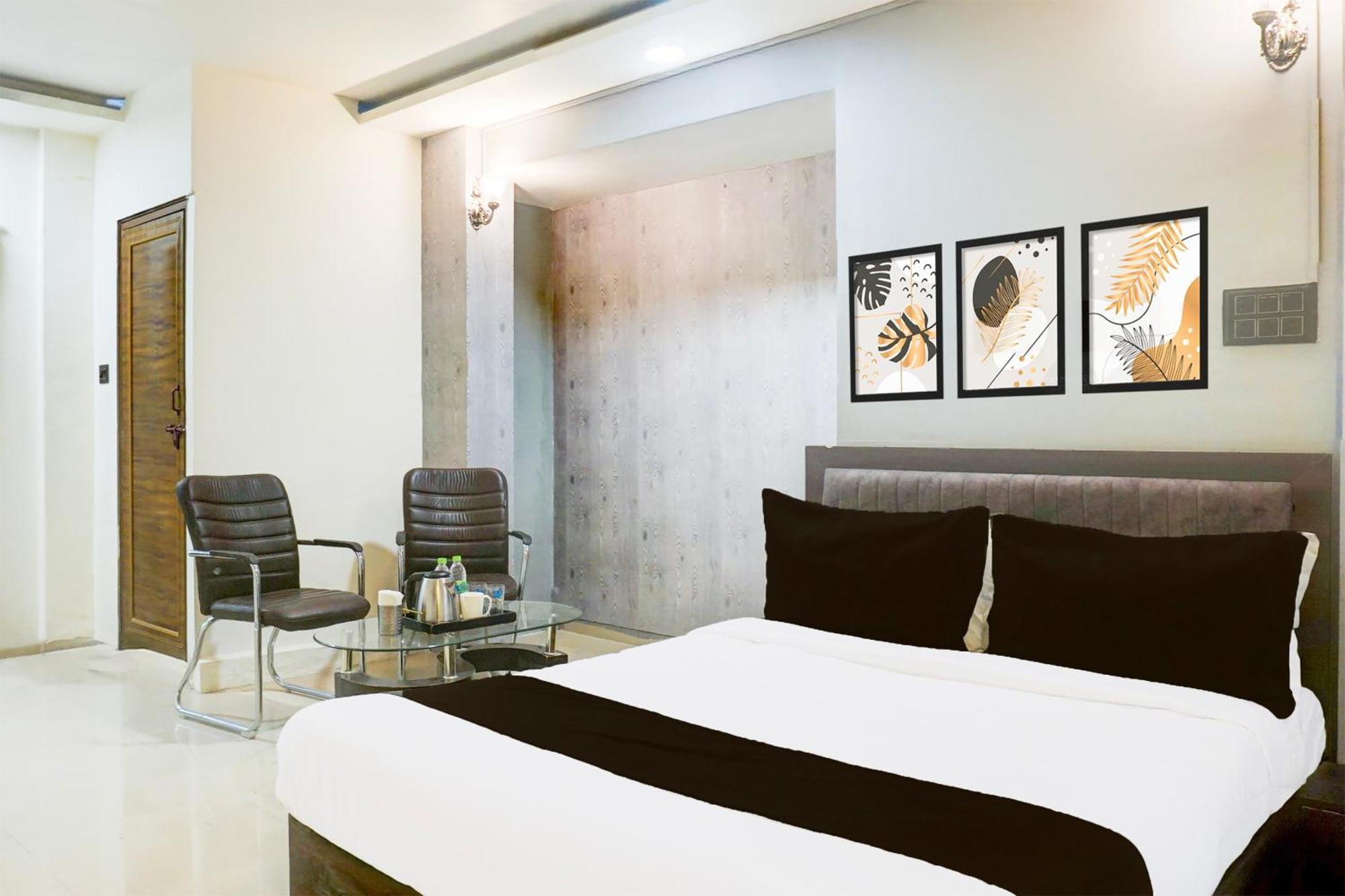 פונה Hotel O The Highstreet Hometel מראה חיצוני תמונה